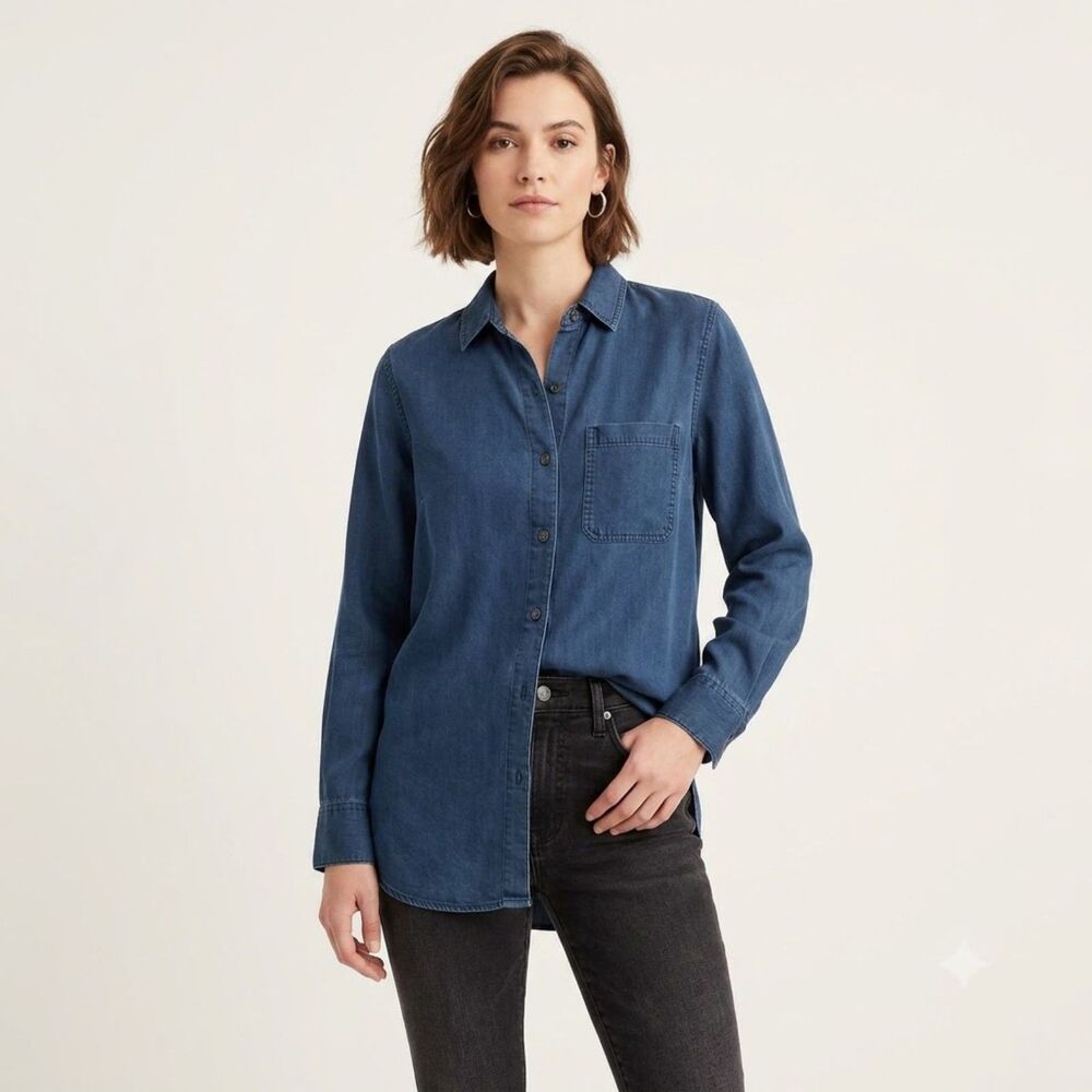 Bundle of Two Old Navy Chambray Denim Shirts Button Front XSP Blue/Gray